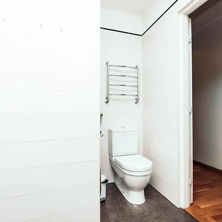 Freedom Square Apart Otel 4*