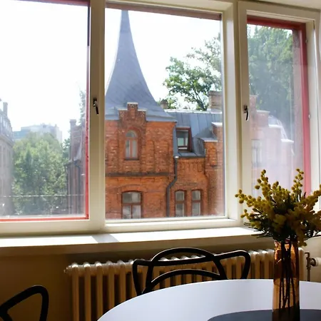 Freedom Square Apart Otel 4*