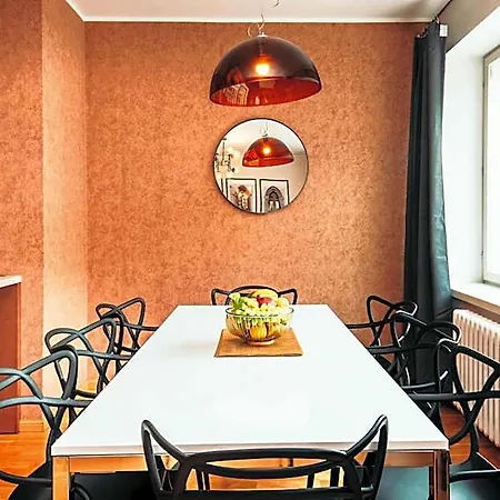 Apart Otel Freedom Square 4*
