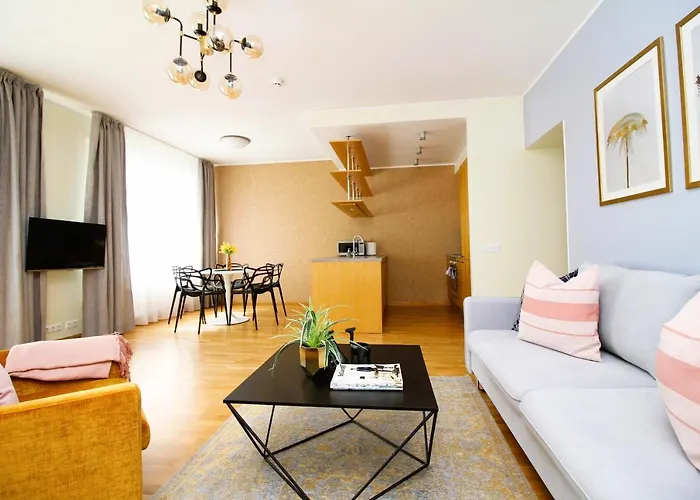 Freedom Square Апарт-отель Таллин