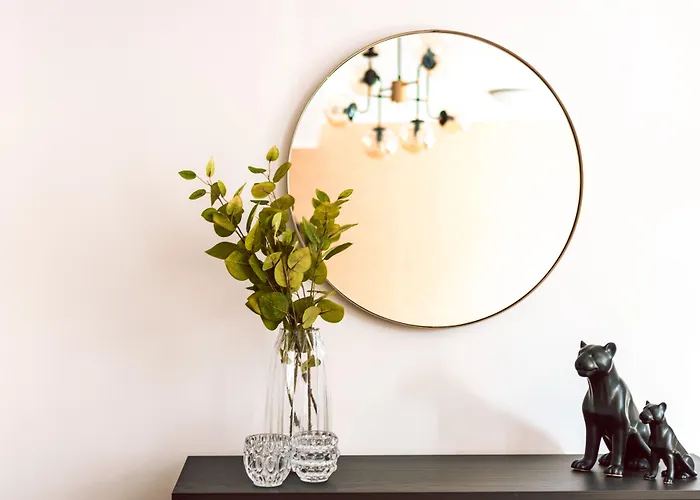 Apartahotel Freedom Square 4*